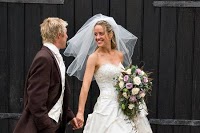 Confetti Shots Wedding Photographers Berkshire 467305 Image 3
